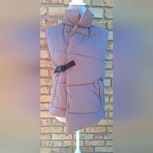 NWT Zara Women's Asymetrical Puffer Vest - Gray/Purple